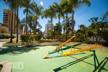 Apartamento à venda com 230m², 3 quartos e 2 vagasÁrea Comum - Playground