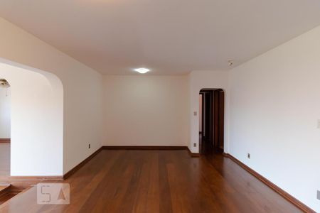 Apartamento à venda com 230m², 3 quartos e 2 vagasSalas