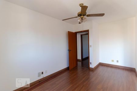 Apartamento à venda com 230m², 3 quartos e 2 vagasSalas