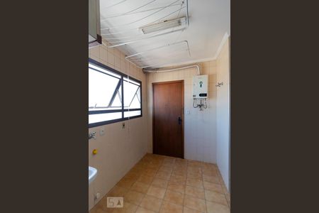 Apartamento à venda com 230m², 3 quartos e 2 vagasÁrea de Serviço