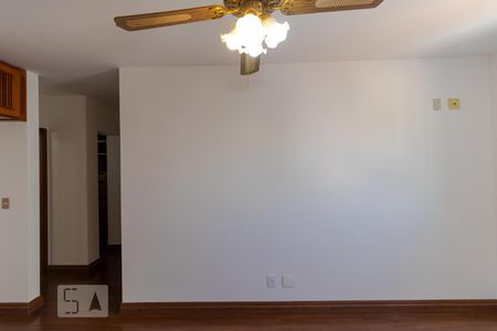 Apartamento à venda com 230m², 3 quartos e 2 vagasSuíte 02