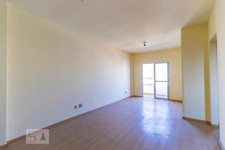 Sala de apartamento para alugar com 2 quartos, 73m² em Centro, Campinas