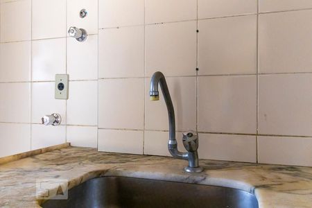 Apartamento à venda com 73m², 2 quartos e 1 vagaCozinha - Torneira