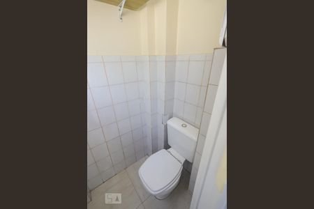 Apartamento para alugar com 90m², 2 quartos e sem vagaBanheiro