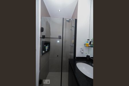 Banheiro de kitnet/studio à venda com 1 quarto, 31m² em Bom Retiro, São Paulo