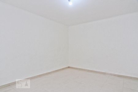 Sala de casa para alugar com 2 quartos, 200m² em Vila Baruel, São Paulo