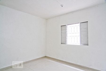 Quarto de casa para alugar com 2 quartos, 200m² em Vila Baruel, São Paulo