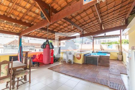 Casa à venda com 368m², 4 quartos e 2 vagasTerraço