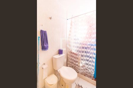 Casa à venda com 368m², 4 quartos e 2 vagasBanheiro 2