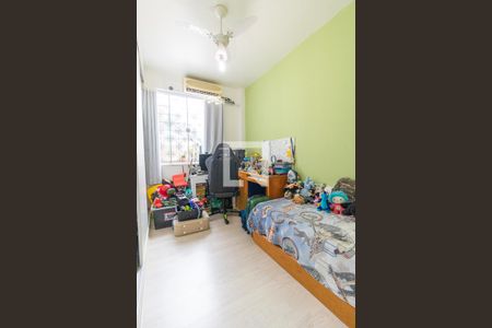 Casa à venda com 368m², 4 quartos e 2 vagasQuarto 3