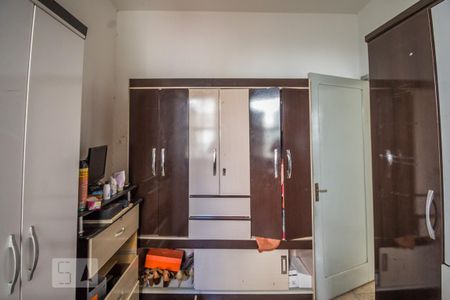 Casa de condomínio à venda com 127m², 4 quartos e 5 vagas Casa de condomínio à venda com 127m², 4 quartos e 5 vagasQuarto 2