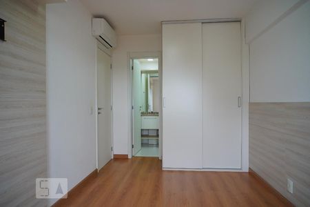 Suite de apartamento para alugar com 2 quartos, 67m² em São Geraldo, Porto Alegre