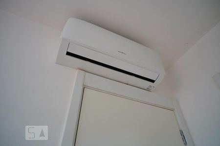 Suite- Detalhe de apartamento para alugar com 2 quartos, 67m² em São Geraldo, Porto Alegre