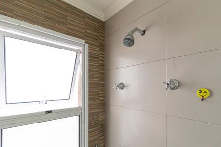 Banheiro de apartamento à venda com 2 quartos, 78m² em Novo Osasco, Osasco