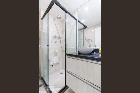 Apartamento para alugar com 77m², 3 quartos e 2 vagasBanheiro social