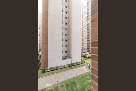 Apartamento para alugar com 77m², 3 quartos e 2 vagasVista quarto 1