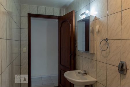 Casa para alugar com 240m², 3 quartos e 2 vagas Casa para alugar com 240m², 3 quartos e 2 vagasBanheiro 2