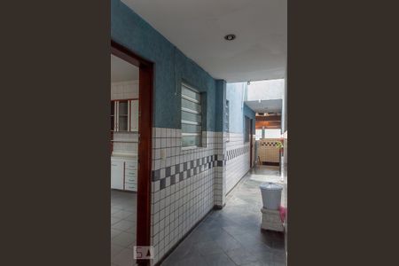 Casa para alugar com 240m², 3 quartos e 2 vagas Casa para alugar com 240m², 3 quartos e 2 vagasCorredor