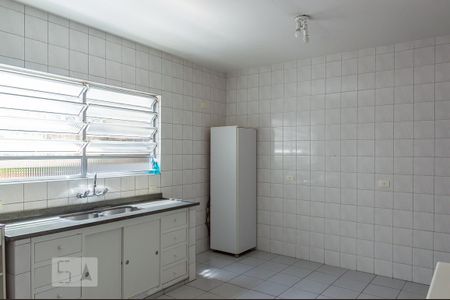 Casa para alugar com 240m², 3 quartos e 2 vagas Casa para alugar com 240m², 3 quartos e 2 vagasCozinha