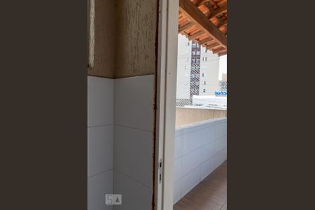 Casa para alugar com 240m², 3 quartos e 2 vagas Casa para alugar com 240m², 3 quartos e 2 vagasBanheiro de Serviço