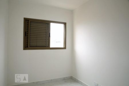 Apartamento para alugar com 72m², 2 quartos e 1 vaga Quarto 