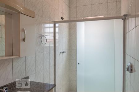 Casa à venda com 270m², 3 quartos e 3 vagas Casa à venda com 270m², 3 quartos e 3 vagasBanheiro da Suíte