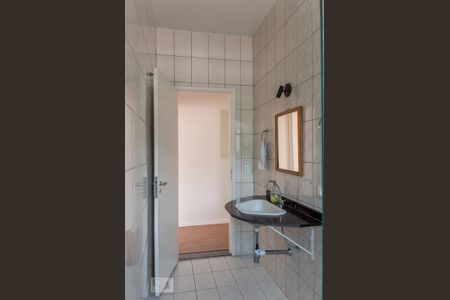 Casa à venda com 270m², 3 quartos e 3 vagas Casa à venda com 270m², 3 quartos e 3 vagasBanheiro 1