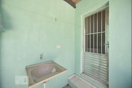 Casa para alugar com 25m², 1 quarto e sem vagaEntrada e tanque