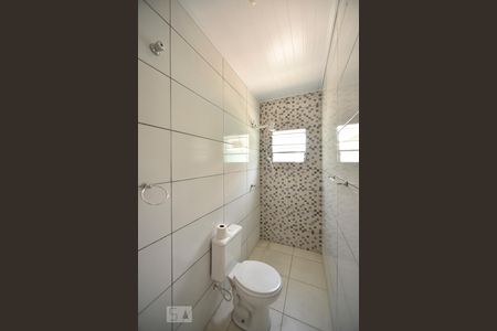 Banheiro de casa para alugar com 1 quarto, 25m² em Quarta Parada, São Paulo