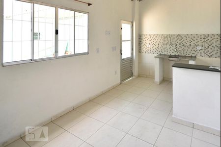 Sala - cozinha de casa para alugar com 1 quarto, 25m² em Quarta Parada, São Paulo