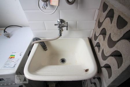 Apartamento para alugar com 35m², 1 quarto e sem vaga Apartamento para alugar com 35m², 1 quarto e sem vagaLavanderia (Torneira)