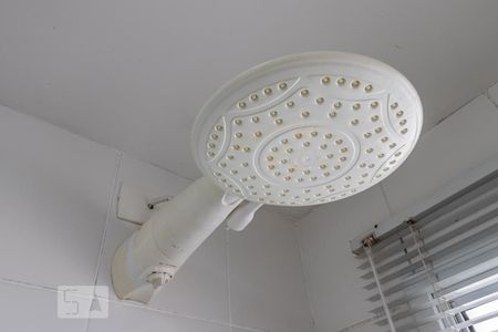 Apartamento à venda com 72m², 2 quartos e 1 vagaDetalhe do Banheiro da Suíte