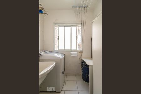 Apartamento à venda com 72m², 2 quartos e 1 vagaÁrea de Serviço