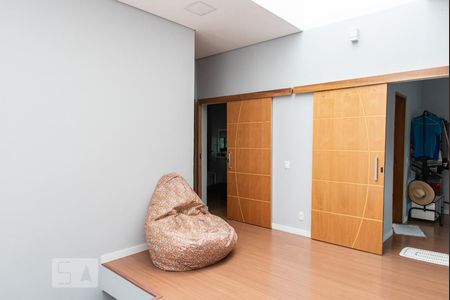 Casa à venda com 350m², 5 quartos e 3 vagasÁrea livre