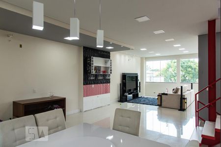 Casa à venda com 350m², 5 quartos e 3 vagasSala de jantar