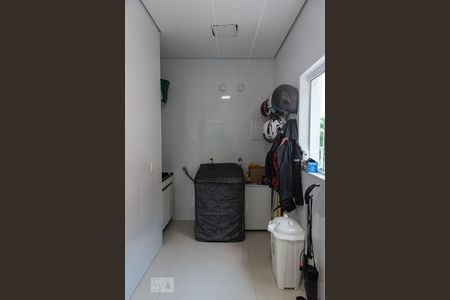 Casa à venda com 350m², 5 quartos e 3 vagasÁrea de serviço