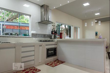 Casa à venda com 350m², 5 quartos e 3 vagasCozinha