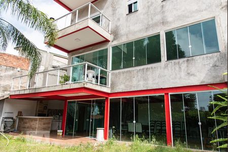 Casa à venda com 350m², 5 quartos e 3 vagasQuintal
