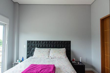 Casa à venda com 350m², 5 quartos e 3 vagasSuíte 1