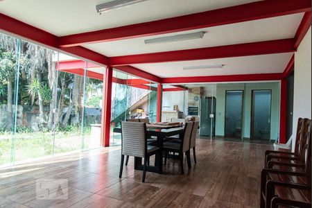 Casa à venda com 350m², 5 quartos e 3 vagasSalão de festas