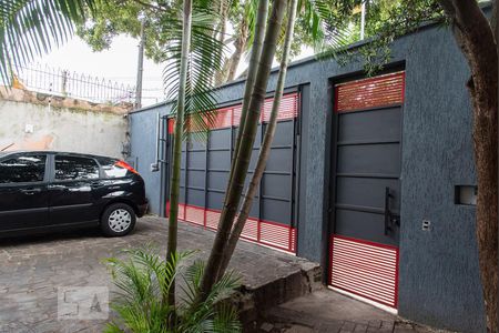 Casa à venda com 350m², 5 quartos e 3 vagasGaragem