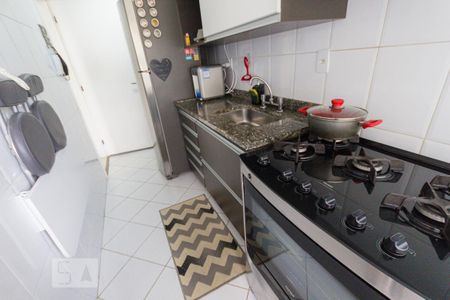Apartamento para alugar com 75m², 2 quartos e 1 vaga Apartamento para alugar com 75m², 2 quartos e 1 vagaCozinha e Área de Serviço