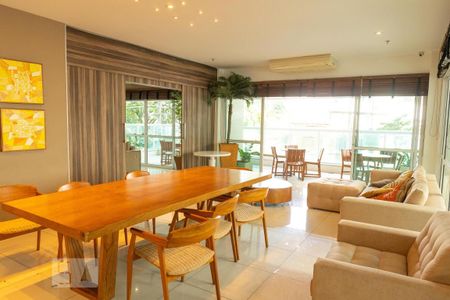 Apartamento à venda com 85m², 2 quartos e 1 vagaÁrea comum - Salão de festas