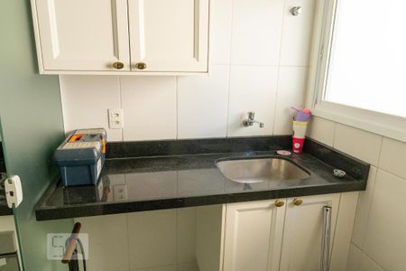 Apartamento à venda com 85m², 2 quartos e 1 vagaÁrea de Serviço