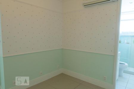 Suíte 1  de apartamento à venda com 2 quartos, 85m² em Icaraí, Niterói