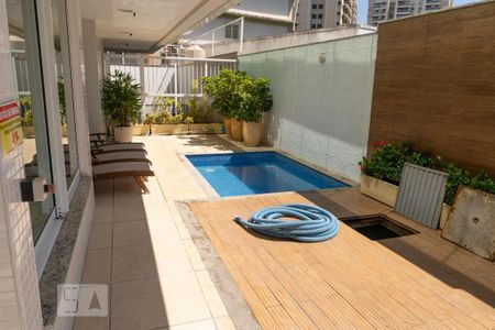 Apartamento à venda com 85m², 2 quartos e 1 vagaÁrea comum - Piscina