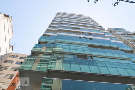Apartamento à venda com 85m², 2 quartos e 1 vagaFachada