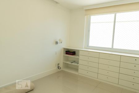 Apartamento à venda com 85m², 2 quartos e 1 vagaSuíte 2