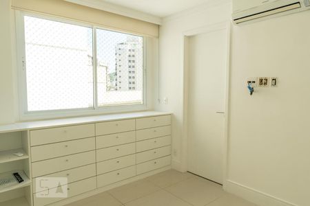 Apartamento à venda com 85m², 2 quartos e 1 vagaSuíte 2