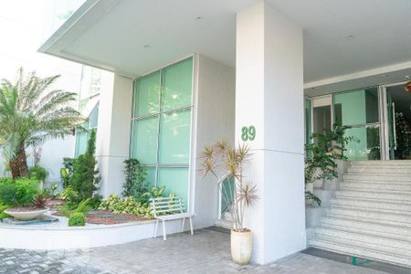 Apartamento à venda com 85m², 2 quartos e 1 vagaHall de Entrada